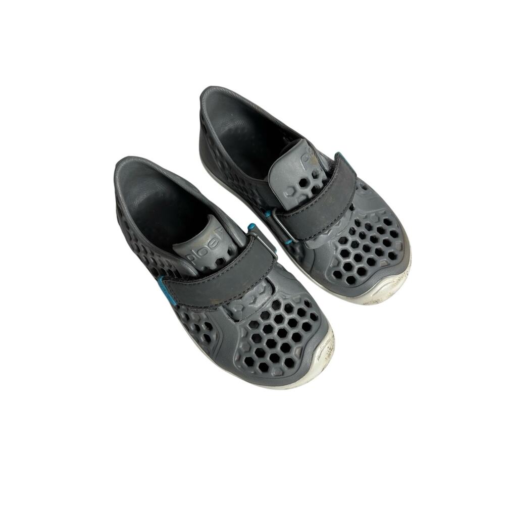 PLAE Mimo water shoes with an adjustable strap gray child size 9